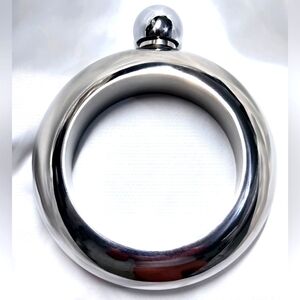 BRACELET TO HOLD BEVERAGES OF YOUR CHOICE ONLY GOLD